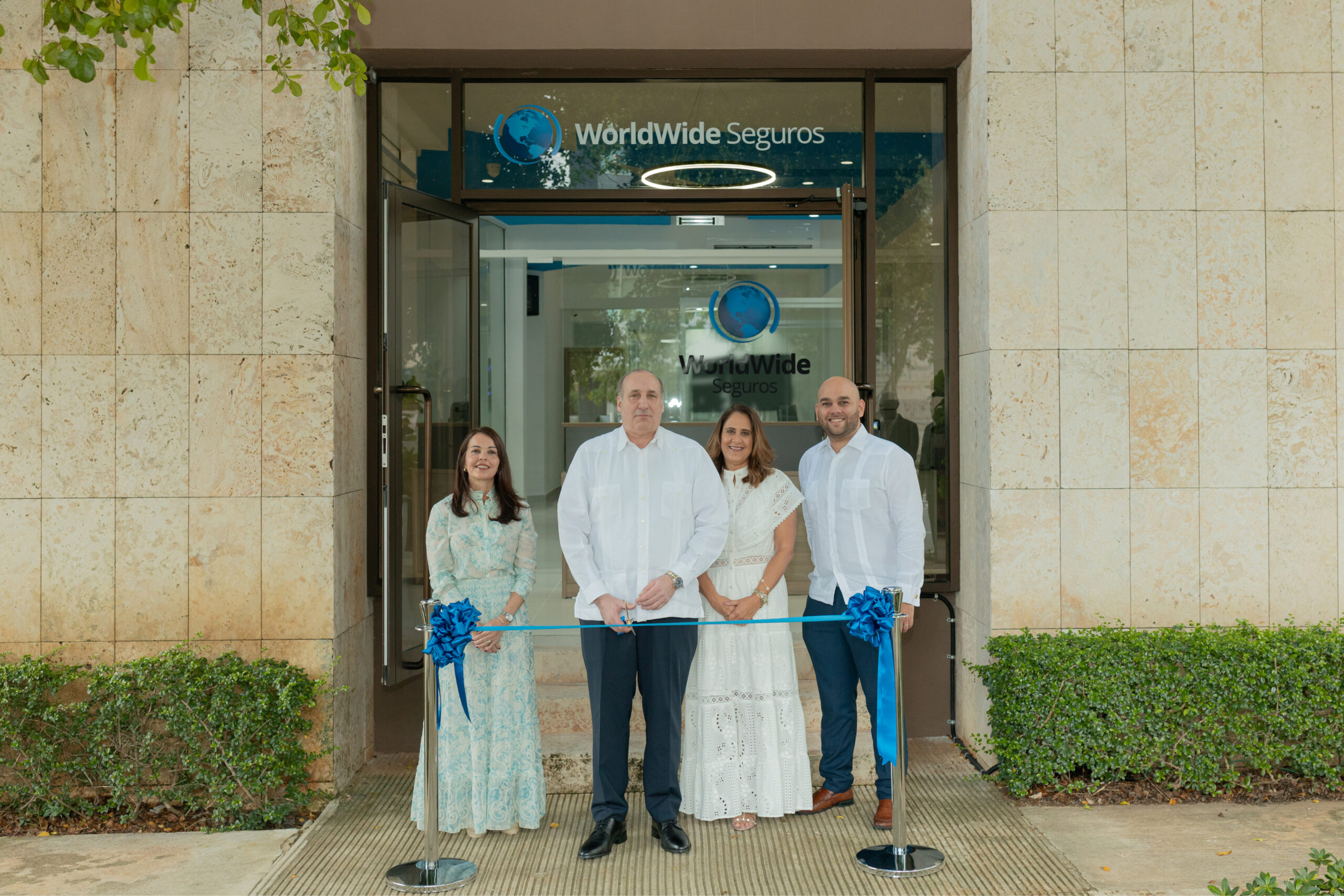 WorldWide Seguros abre sus puertas en Punta Cana